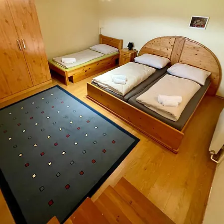 Kucko Apartman *